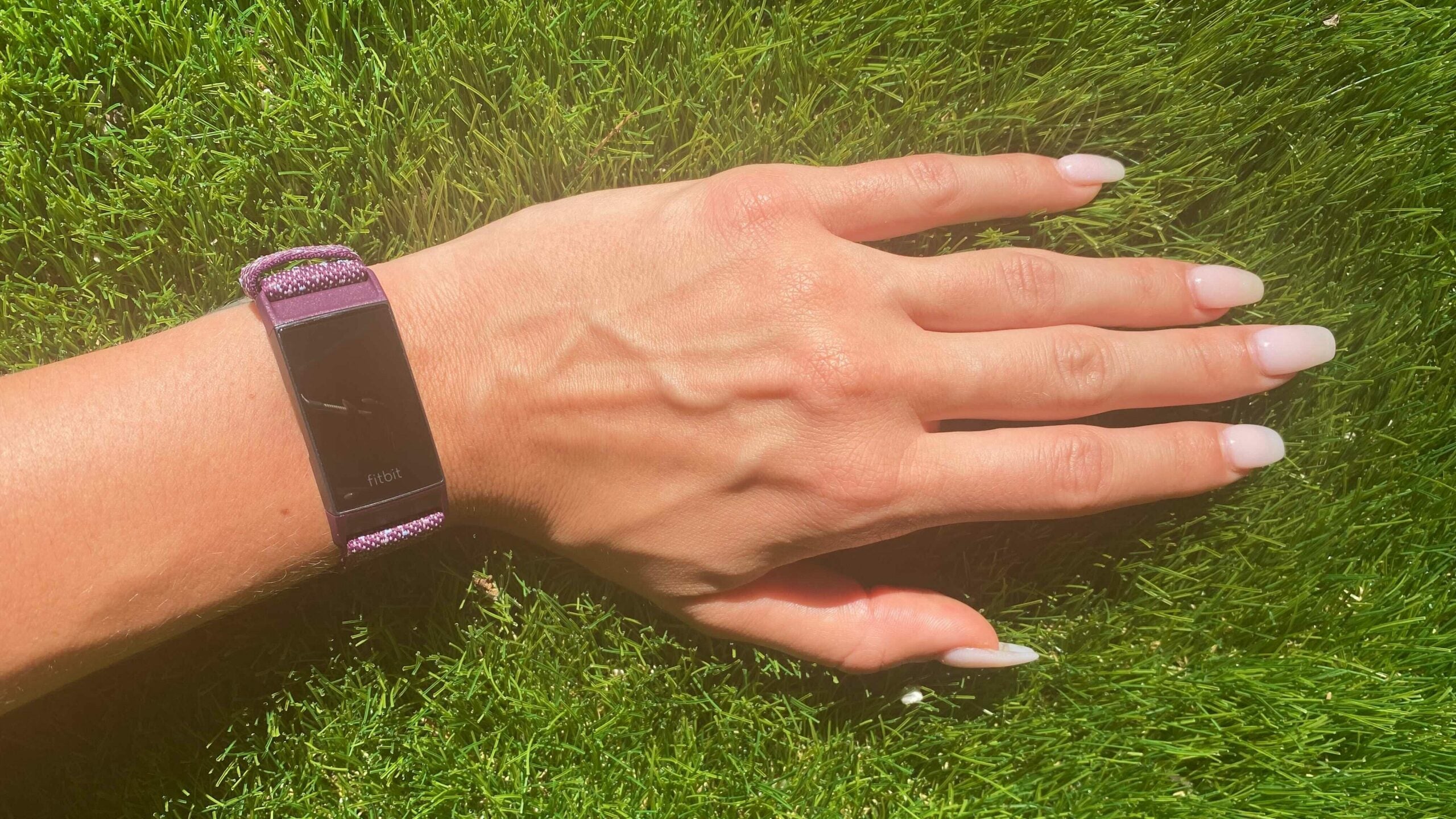 Fitbit Charge 4 review: A smart, streamlined fitness tracker watch