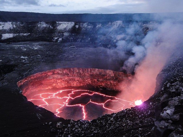 A 2014 photo of the Kilauea lava lake.
