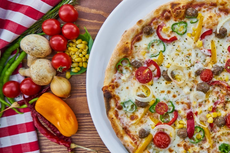 Eat delicious foods like pizza, but add fibrous veggies to them.