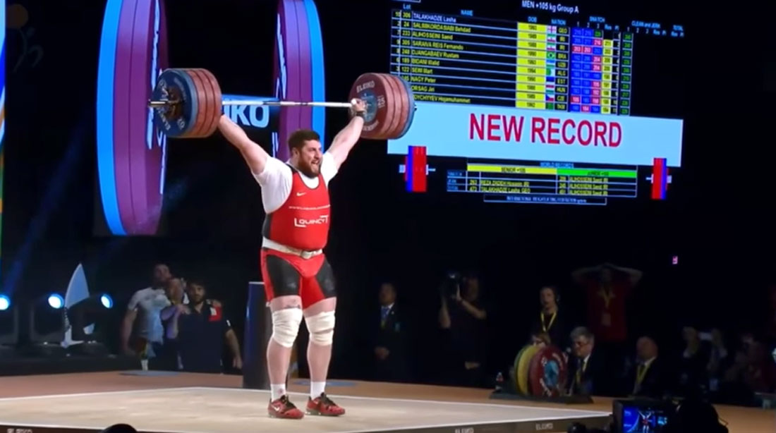 The world’s strongest athletes aren’t shredded and for good reason