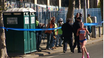 Sarah Porter comes in 21st place in the 2011 TCS marathon, with the help of some portable toilets. 