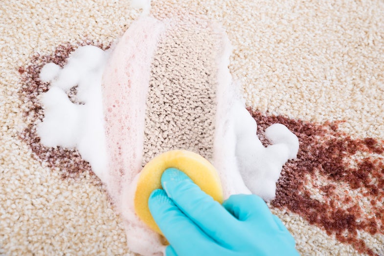 cleaning stain on carpet