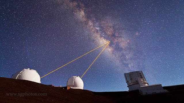 Sean Goebel created <a href="http://www.thisiscolossal.com/2013/10/mauna-kea-heavens-timelapse/">an incredible timelapse</a> of SPACE LASERS. Telescopes at Mauna Kea in Hawaii use the lasers as a guide when correcting for atmospheric distortion.