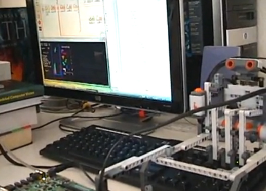 Lego Mindstorms Robot Sits at Computer, Plays Old-School Tetris, Wins