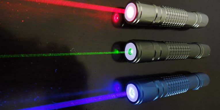 High-Speed Data Link Made from Laser Pointers Works Where Wi-Fi Won’t