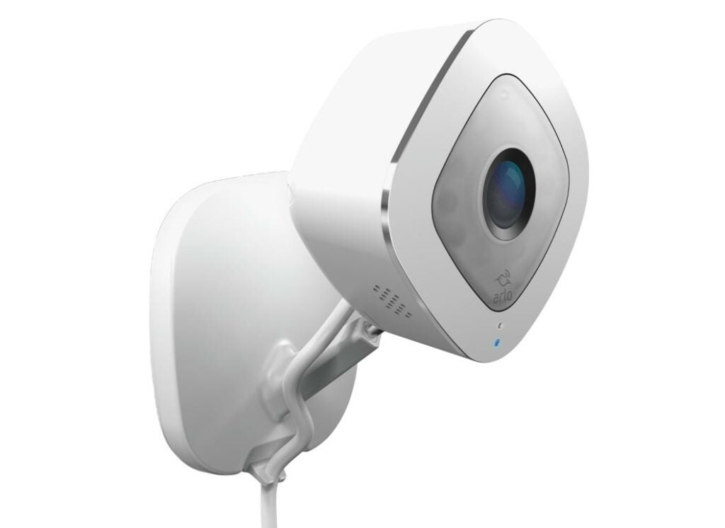 Netgar Alro Q indoor security camera mounted