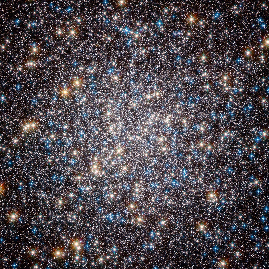 Clumps of hundred of thousands of stars packed together into dense spheres, known as globular clusters, may contain forms of life, according to <a href="https://www.cfa.harvard.edu/news/2016-01">research</a> presented this week. Scientists previously thought these clusters of stars were uninhabitable, but new research suggests that they could possibly contain planets and support habitable environments.