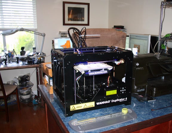 Duplicator 4 3D printer