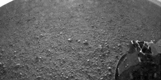 Mars Rover Curiosity Sends First High-Resolution Photo