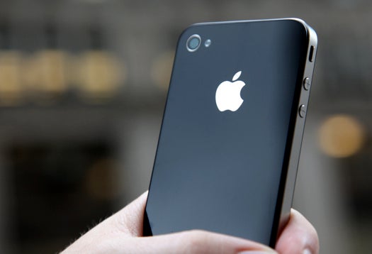 Apple iPhone 4 Review: Apple&#8217;s Icarus Moment