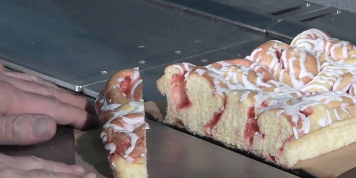 Industrial Food Machine of the Day: Slicing Your Breakfast Pastry With a Water Jet