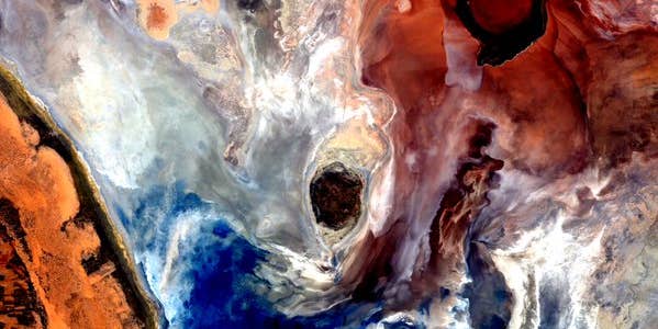 8 Amazing Scott Kelly Pictures For His Last 8 Days In Space
