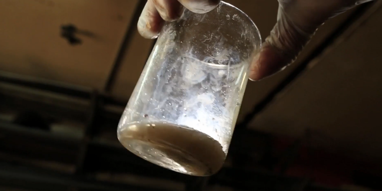 Eschew Glue: Make Your Own Sticky Liquid Glass Instead [Video]
