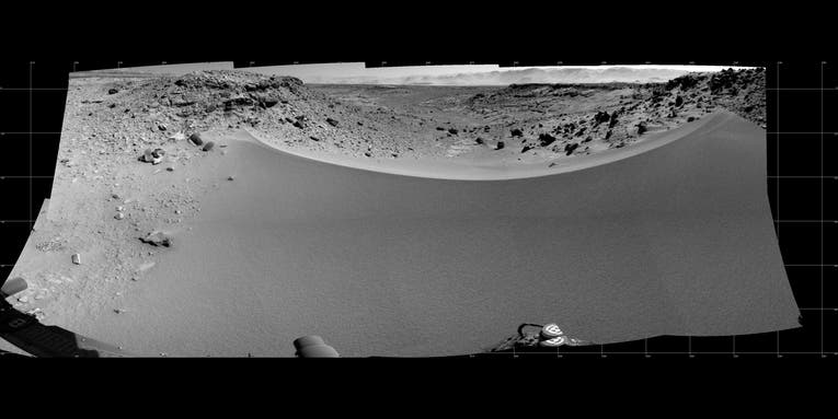 Big Pic: Curiosity Considers A Sand Dune Crossing On Mars