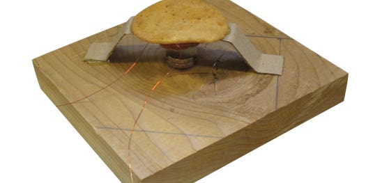 Raid Your Kitchen To Build This Potato Chip Speaker [Video]
