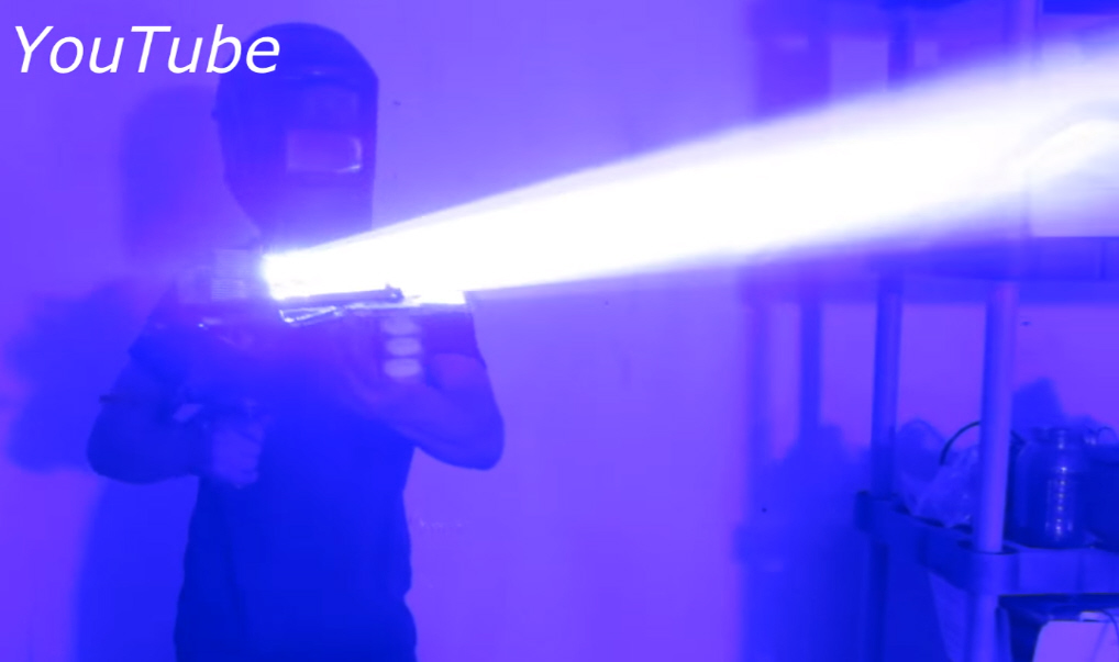 This Laser Bazooka Is A Great Way To Burn Your Eyes Out