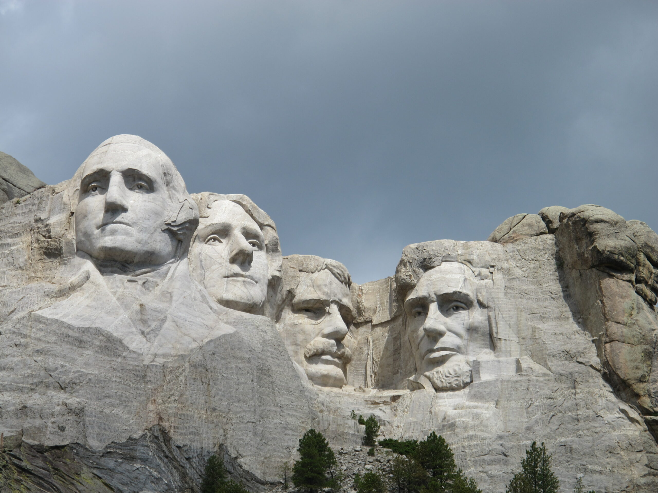 Study Finds Fireworks Contaminated Groundwater Near Mount Rushmore