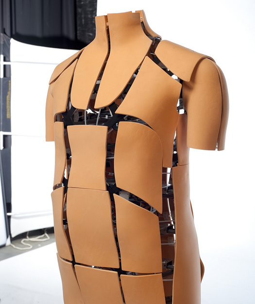 Video: Robotic Mannequin Mimics Your Shape, Showing How Online Purchases Will Fit