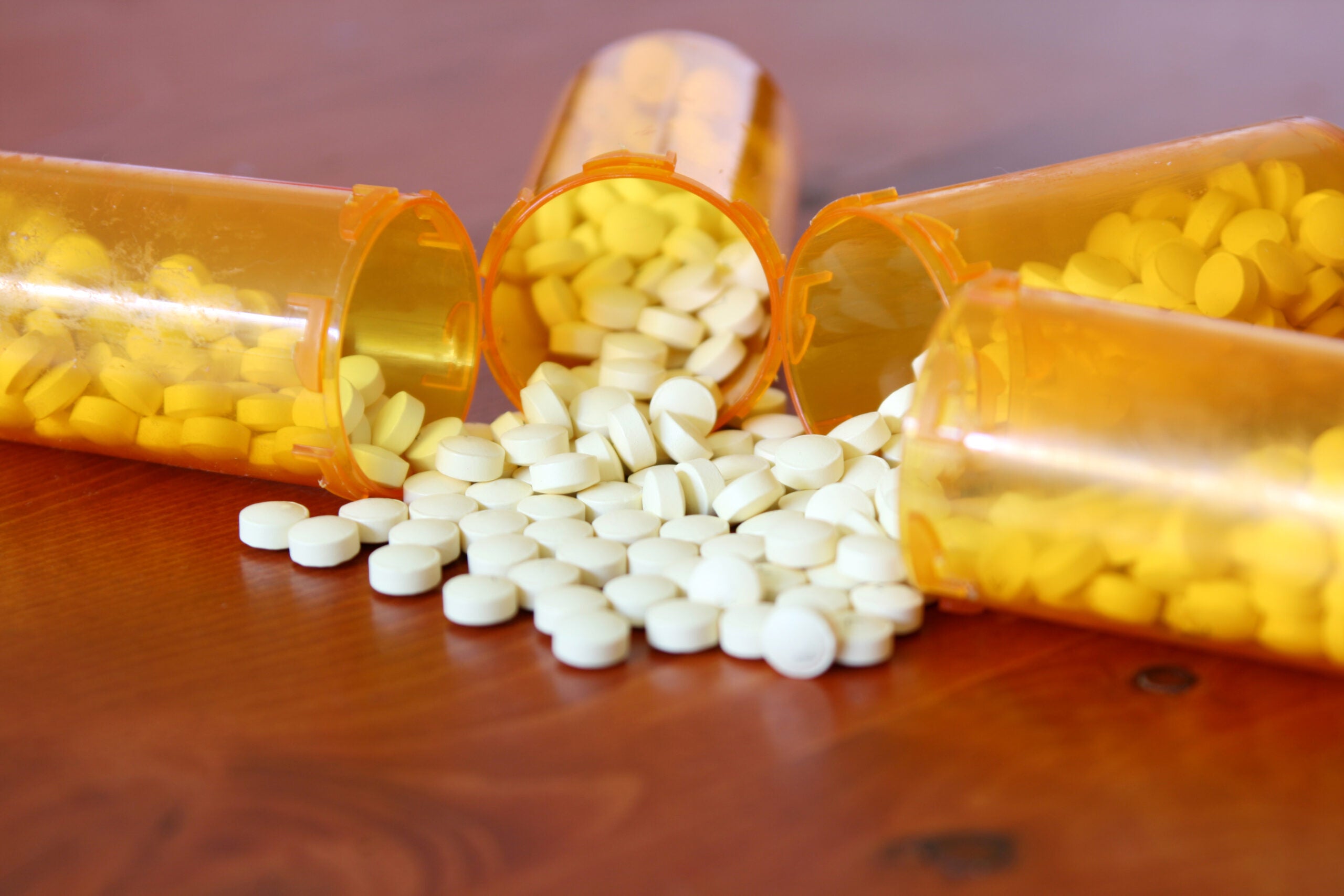 Is it safe to take expired medication? | Popular Science