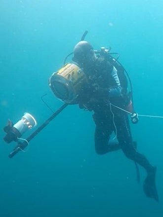 High-speed underwater camera