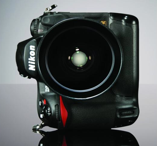 Testing the Best: The Nikon D3s, the Low-Light King
