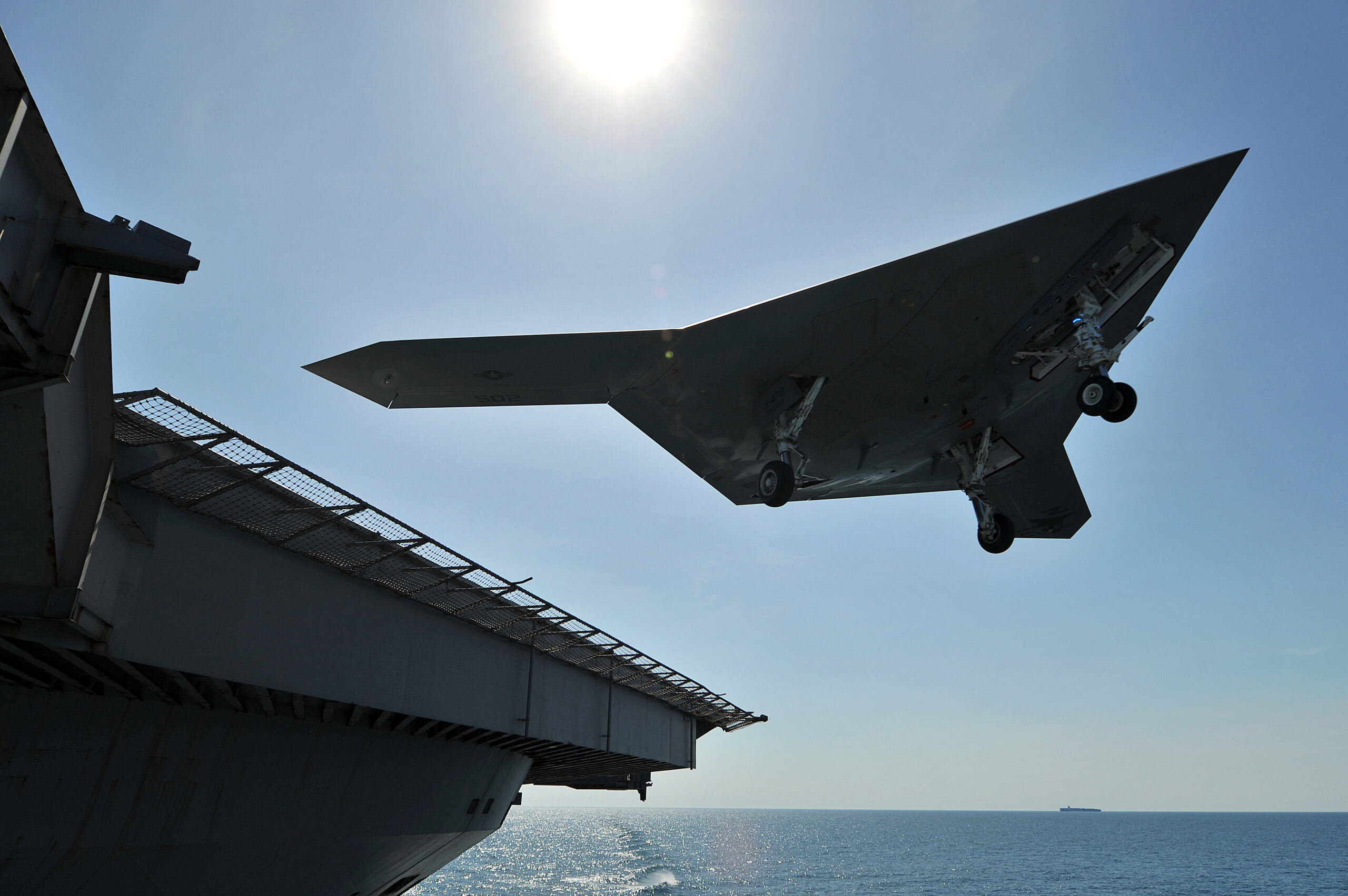 Another Big Milestone For The X-47B: Its First Touch And Go Landing