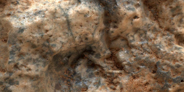 Mars Rock Samples Point to Earth-Like Crust