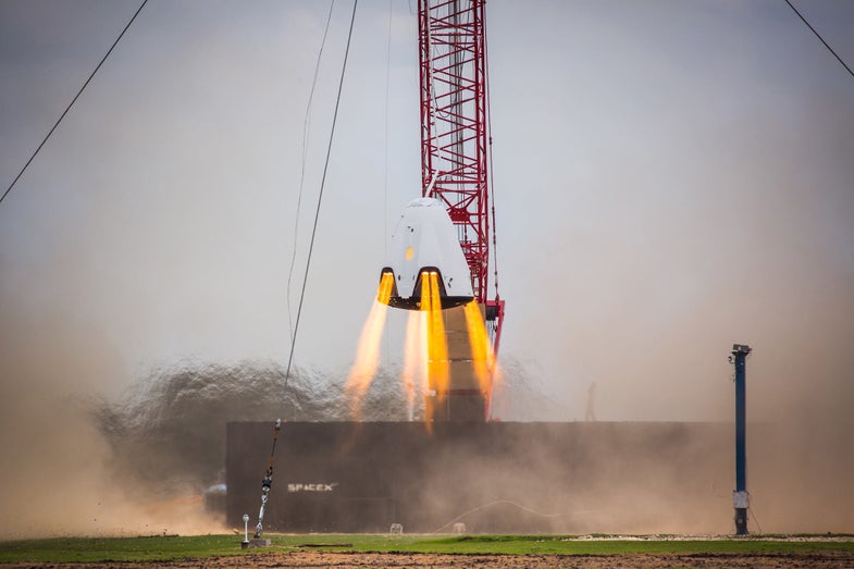 SpaceX Dragon 2 hover test