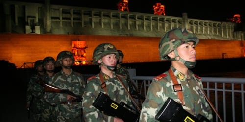 Chinese Soldiers Have Laser Guns