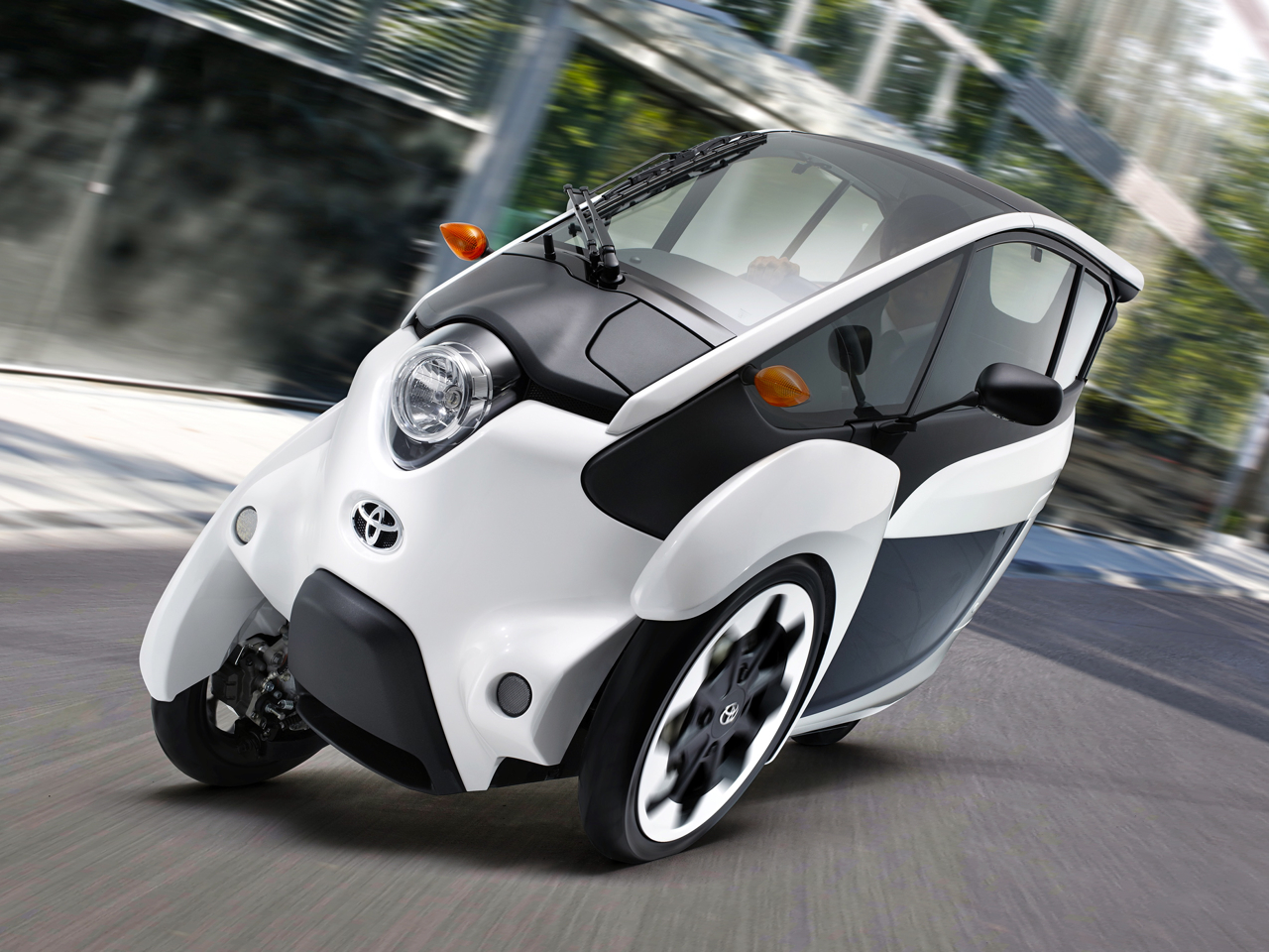 Toyota i-Road Test Drive: Is This Three-Wheeled Electric Vehicle The Answer To Urban Gridlock?