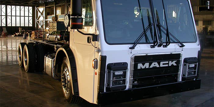Tesla Co-Founder Creates Self-Charging Garbage Truck