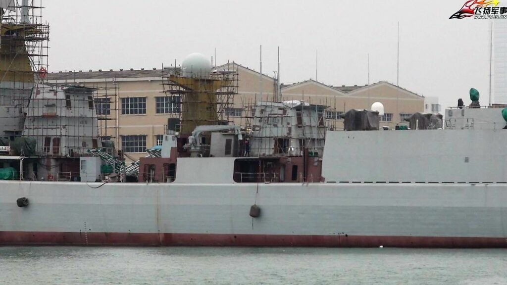 Shenzhen Type 051B Destroyer China Navy Type 1130 CIWS