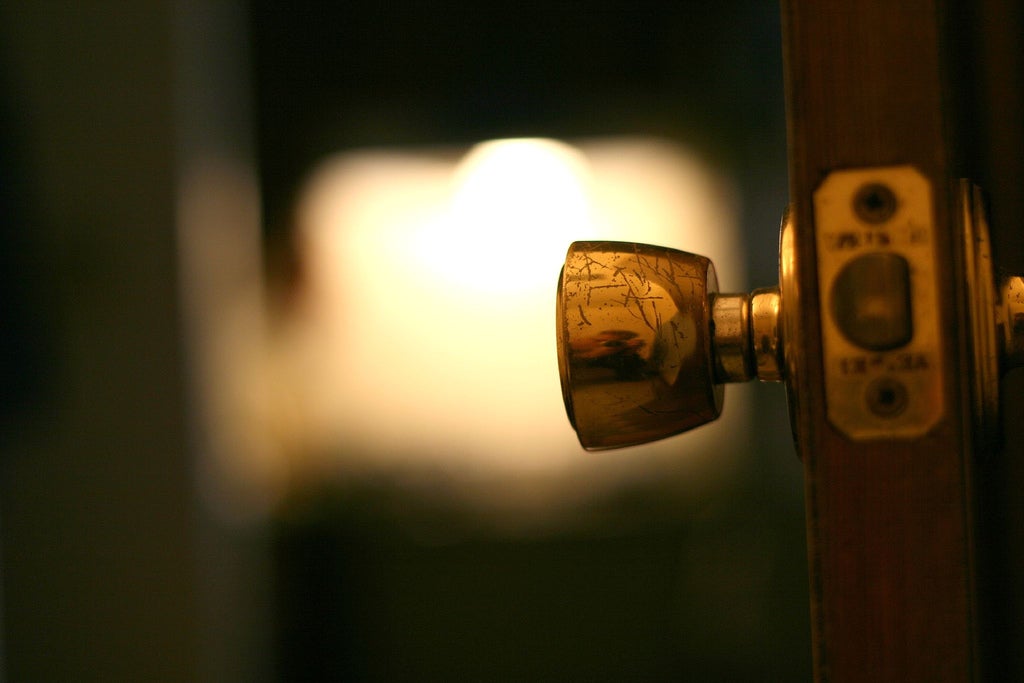 Vancouver Banned Doorknobs. Good.