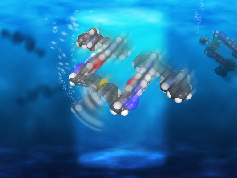 Speedy Submarine Is Made Of A Single Molecule