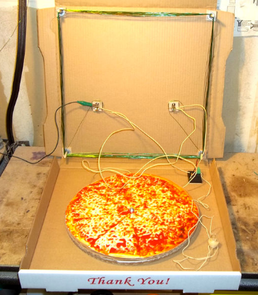 Build A Radio That Looks Like A Pizza