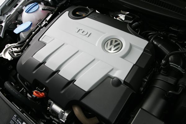 VW phased out its aging Pumpe Düse fuel-injection system -- a modular unit that combined a low-pressure pump and injector nozzle in one component -- in favor of the latest common-rail direct injection tech. The 2.0-liter turbocharged four-cylinder won't win the Golf TDI many drag races, but paired with either the smooth-shifting manual or twin-clutch DSG automanual the 140-hp diesel provide a lush acceleration feel. That's due to the 236 lb-ft of torque between 1,750 and 2,500 rpm.