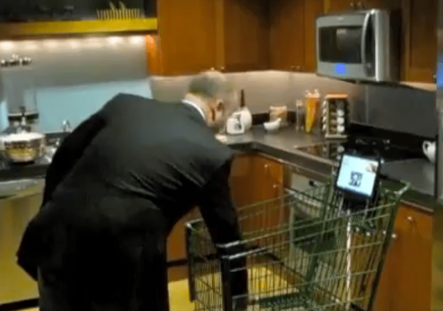 Video: The Smart Shopping Cart of the Future Follows You Through the Store