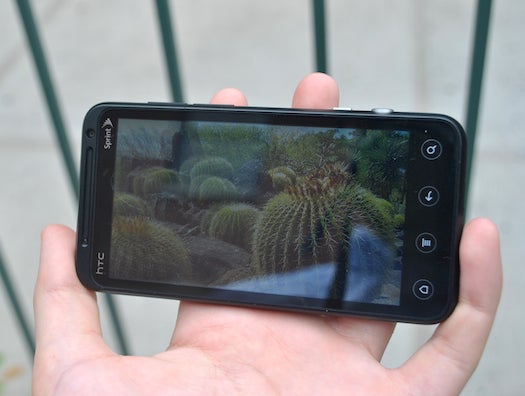 You can't get too good of a sense of the 3-D feature without using the phone, but you can see how quickly the 3-D photos lose their focus when the phone isn't at the perfect angle to your eyes