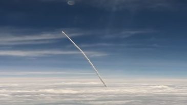 Video: A Rocket Launch As Seen From An Airplane