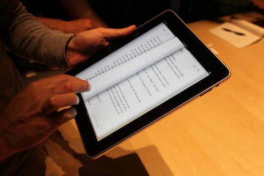 Reading E-Books on the iPad