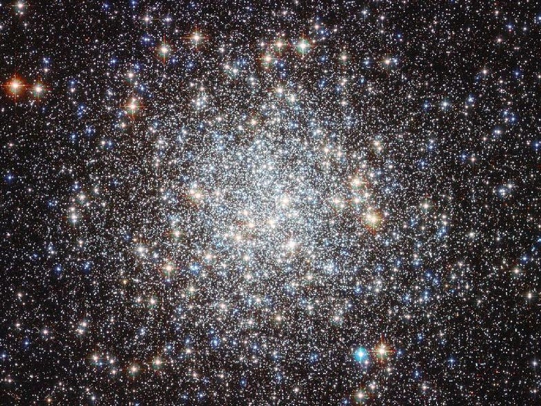 Ooh pretty space pic! This one's of Messier 9, a cluster of stars near the center of the galaxy, and was taken by Hubble. See more at <a href="http://www.nasa.gov/multimedia/imagegallery/iotd.html">NASA</a>.