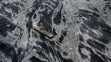 Edward Burtynsky's Fine-Art View of the Gulf Oil Spill