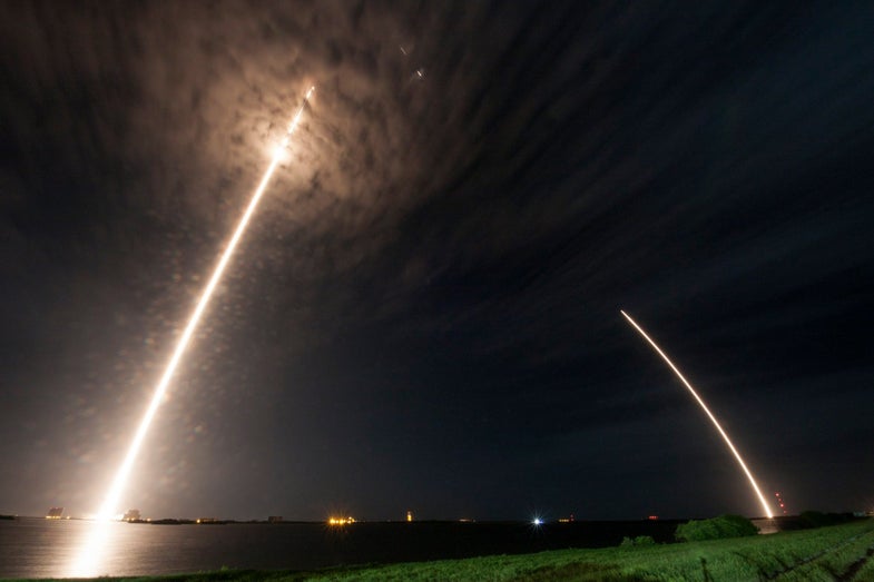 This Image of the Latest SpaceX Launch Is Awe-Inspiring