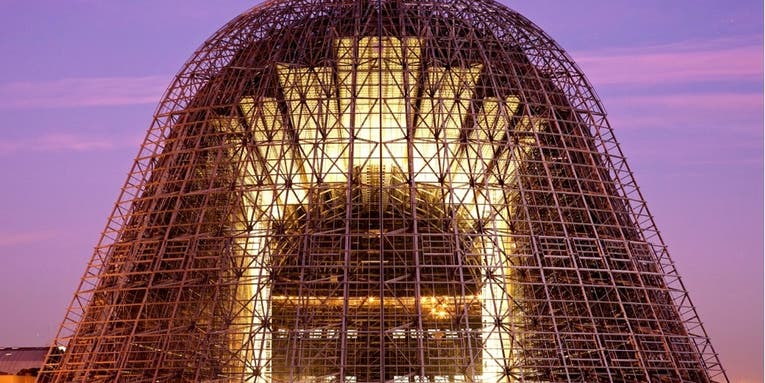 Google To Lease And Restore NASA’s Famous Hangar One