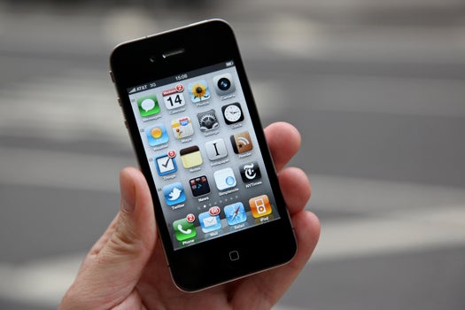 Apple iPhone 4 Review: Apple’s Icarus Moment