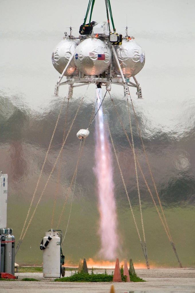 Video: NASA’s Methane-Powered Launcher Lifts Off With a Blue-Hot Column of Flame