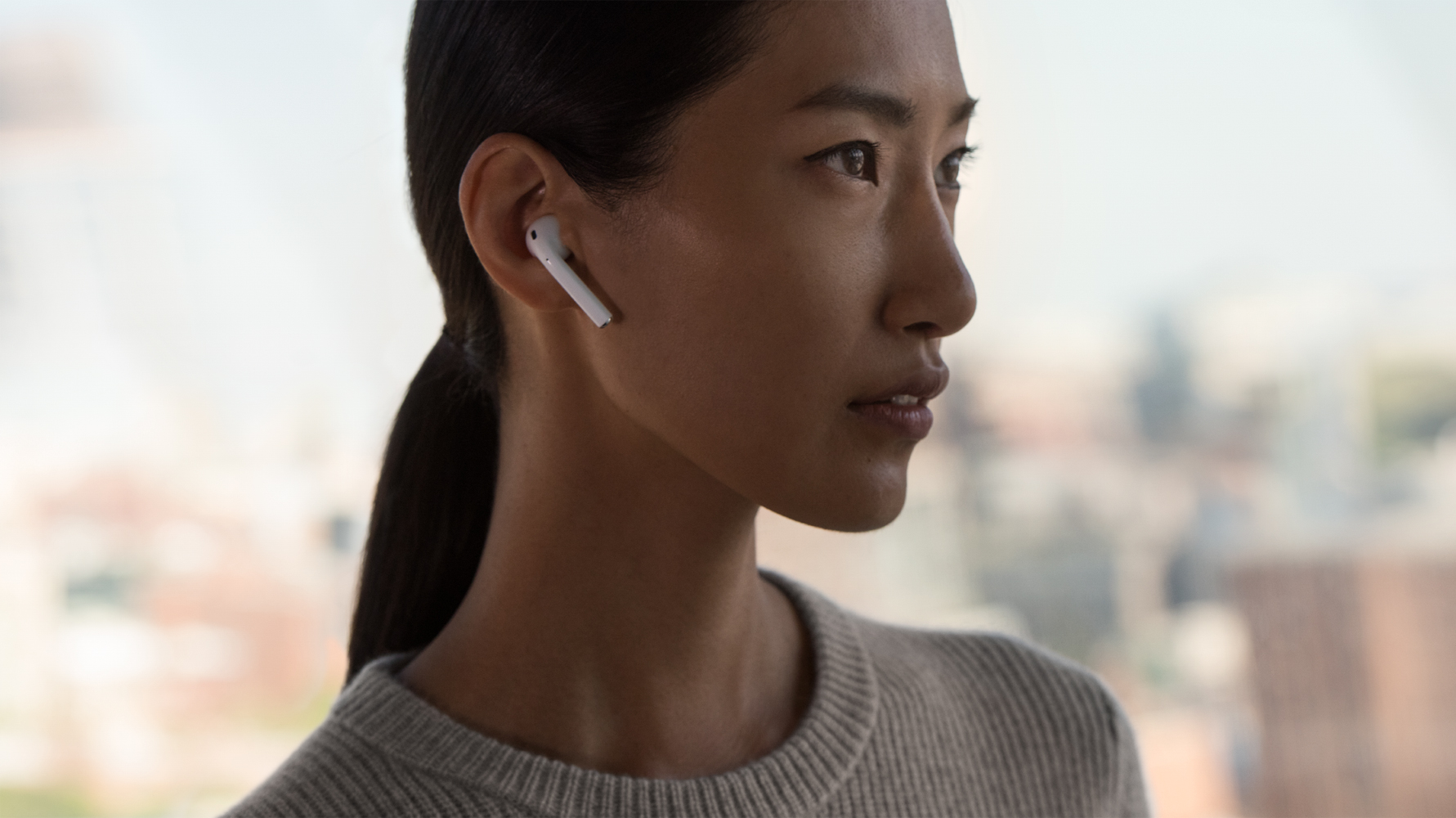 Apple AirPods should come in sets of three