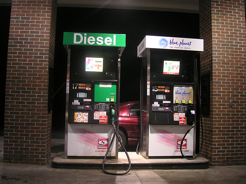 A Cocktail of Diesel and Gasoline Runs 20 Percent More Efficiently Than Either One Alone
