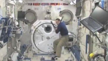 Video: Japanese Astronaut Plays Baseball With Himself Aboard ISS