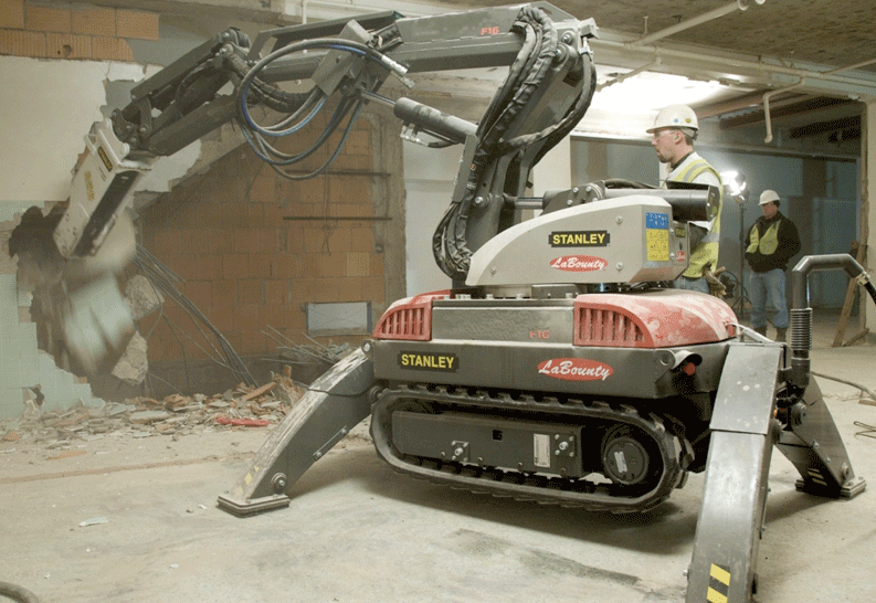 Video: New Demolition Robot Rips Through Walls, Snips Rebar and Turns Concrete Into Dust